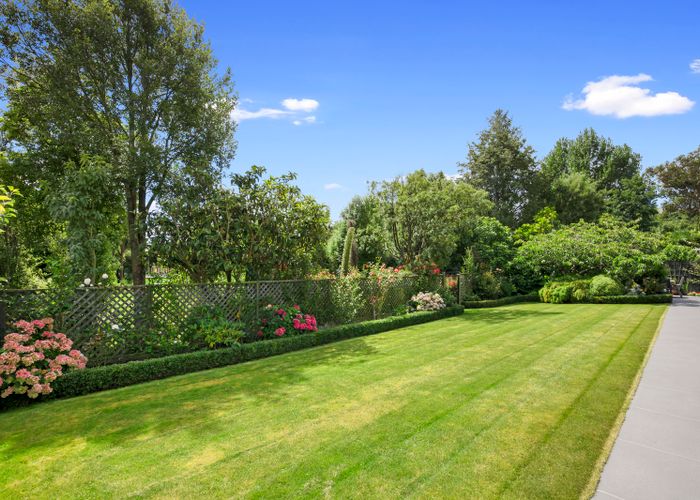  at 7 Hamish Place, Westmorland, Christchurch