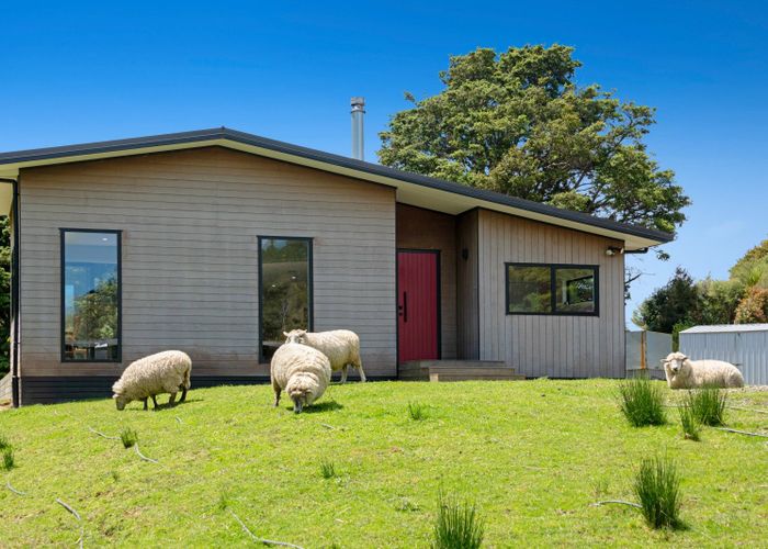  at 585 Makarau Road, Kaukapakapa