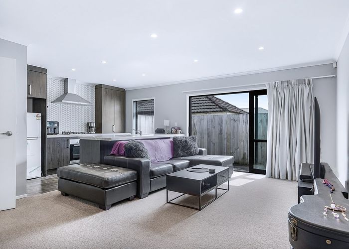  at 2/16 Paterson Street, Frankton, Hamilton