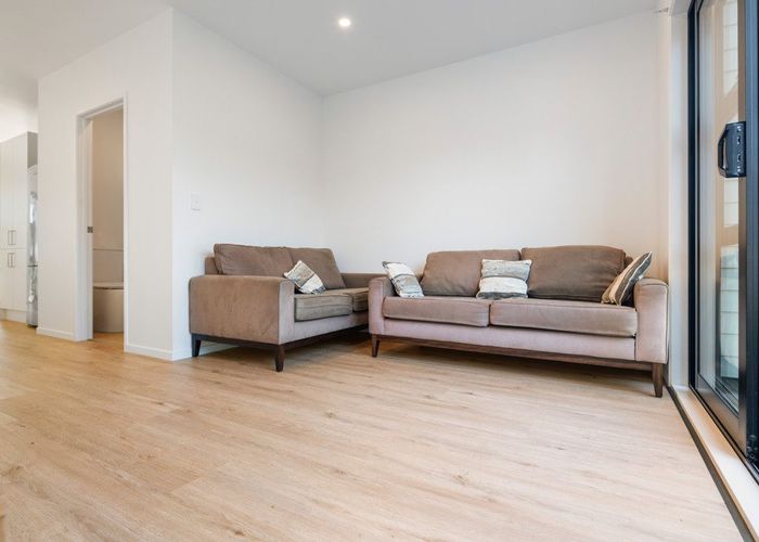  at 20 Rauemi Way, Te Atatu South, Waitakere City, Auckland