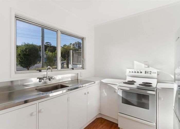  at 6 Ellice Road, Totara Vale, North Shore City, Auckland