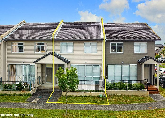  at 11 Manchester Drive, Flat Bush, Auckland