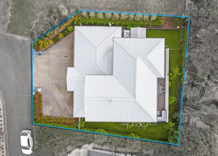  at 18 Bella Vista Drive, Gulf Harbour, Whangaparaoa