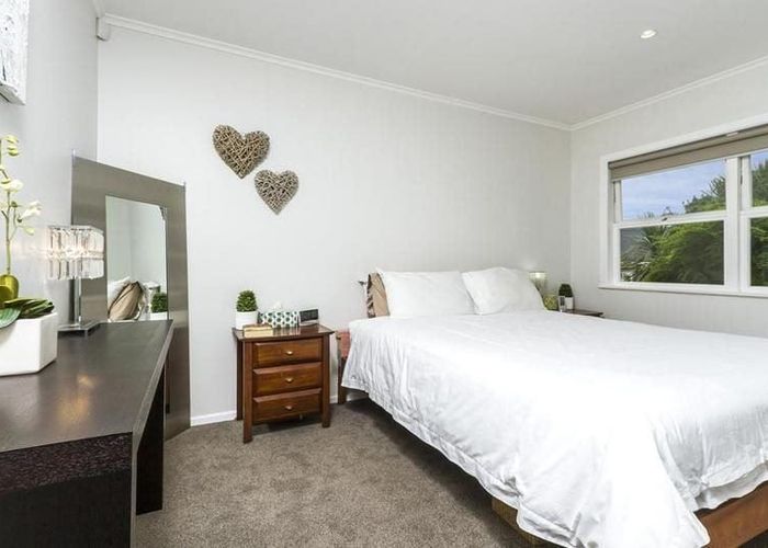  at 60 Richmond Avenue, Northcote Point, North Shore City, Auckland