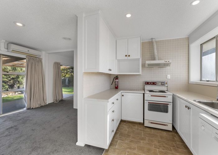  at 127 Denise Crescent, Hornby, Christchurch City, Canterbury