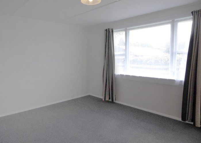  at 3/5 Dunns Street, Silverstream, Upper Hutt, Wellington