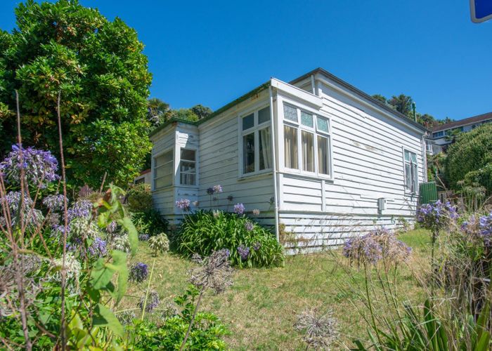  at 34 Coote Road, Bluff Hill, Napier