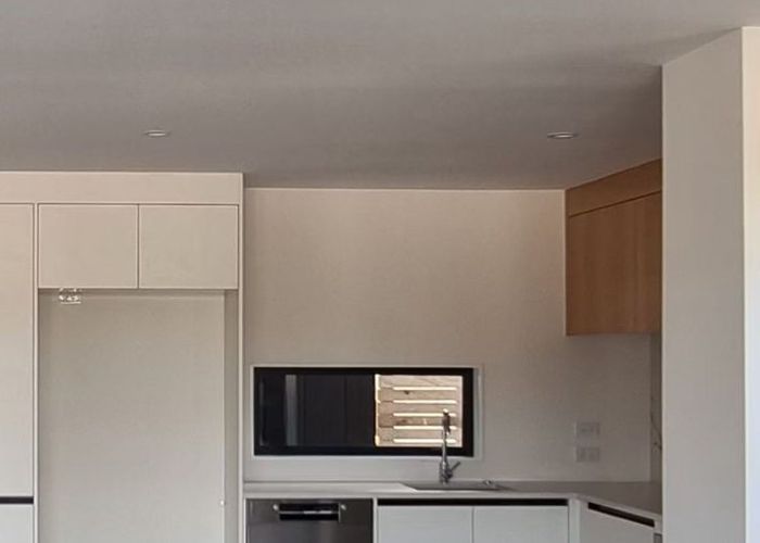  at 2A Dianne-Louise Drive, Half Moon Bay, Manukau City, Auckland