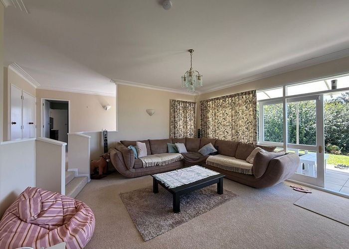  at 7 Sanctuary Point, Sunnyhills, Manukau City, Auckland