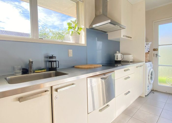  at 2/23 Boyd Ave, Royal Oak, Auckland City, Auckland