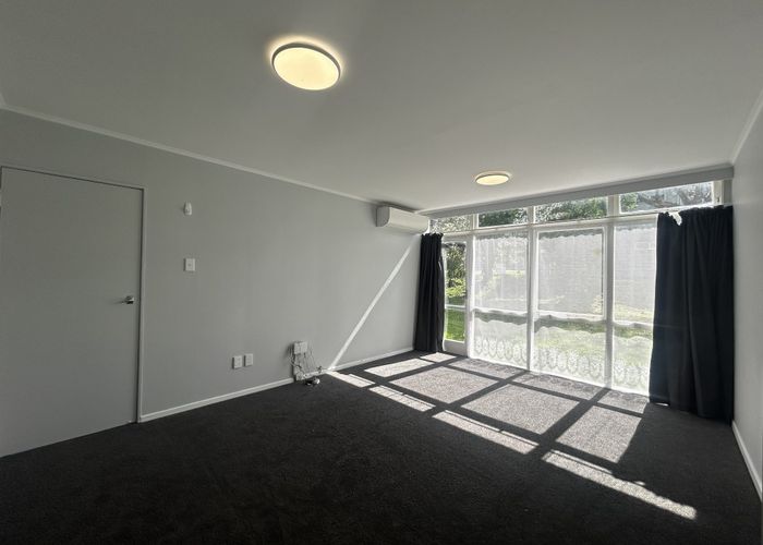  at 2/1 Bridge Street, Melling, Lower Hutt, Wellington