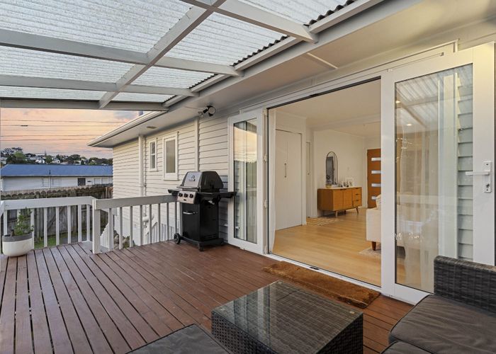  at 1/32 Elliott Avenue, Bayview, Auckland