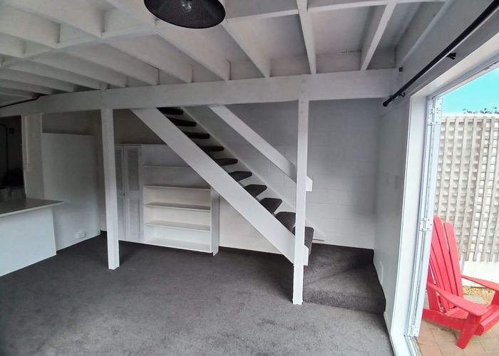  at 11/15 McKinley Cres, Brooklyn, Wellington, Wellington