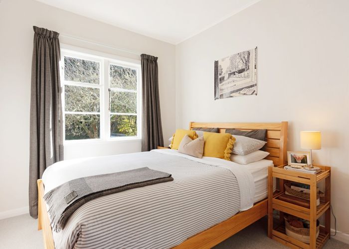  at 36 Sunshine Avenue, Karori, Wellington