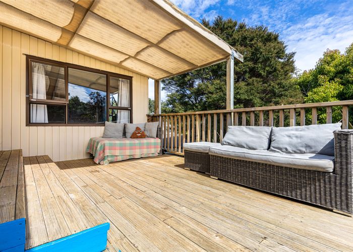  at 10 Kennedy Road, Surfdale, Waiheke Island