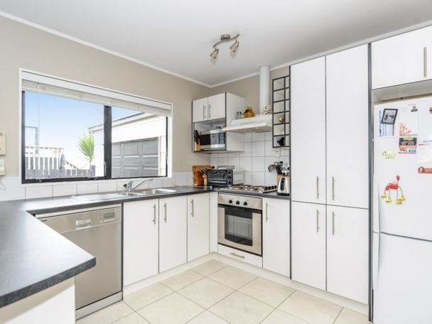  at 76B Panorama Road, Mount Wellington, Auckland City, Auckland