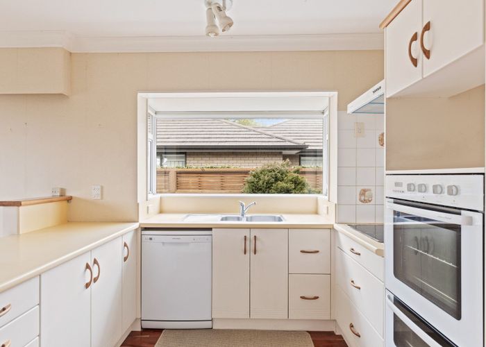  at 208 Carrington Street, Vogeltown, New Plymouth