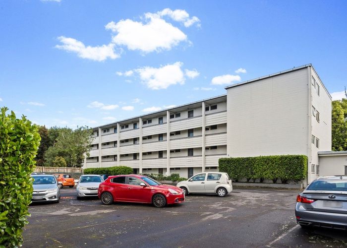  at 26/18 Edenvale Cres, Mount Eden, Auckland City, Auckland