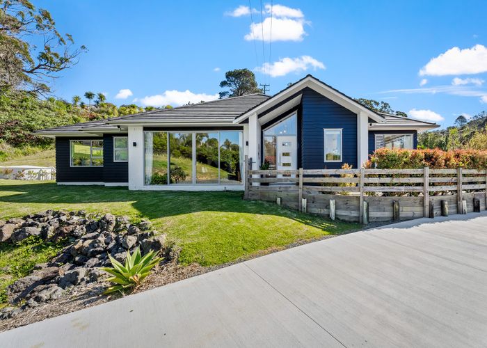  at 5B Hobbs Road, Matakatia, Whangaparaoa