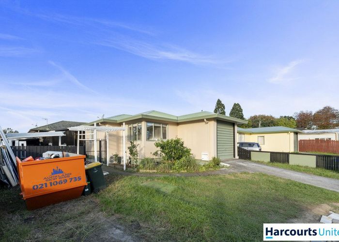  at 15 Josie Lane, Manurewa, Manukau City, Auckland