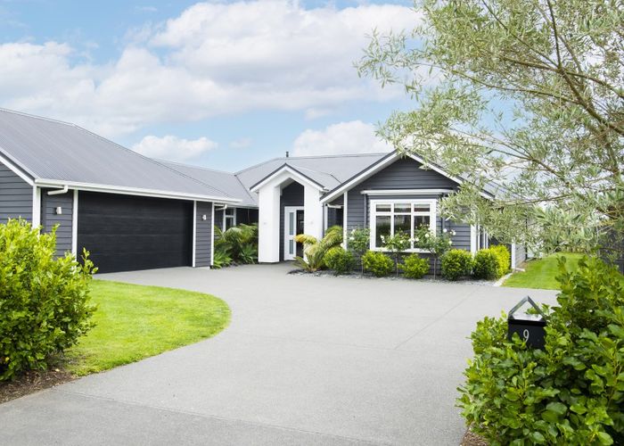  at 9 Gwyneth Place, Lytton West, Gisborne