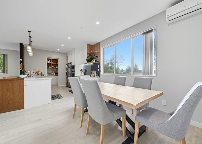  at 32B Tirimoana Road, Te Atatu South, Waitakere City, Auckland