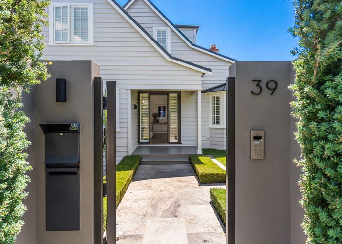  at 39 Burwood Crescent, Remuera, Auckland City, Auckland