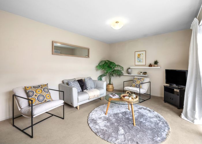  at 1/42 Mooray Avenue, Bishopdale, Christchurch City, Canterbury