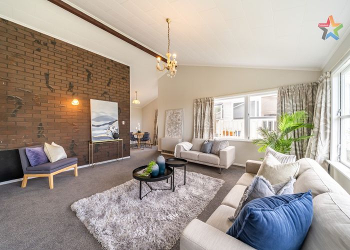  at 231 Dowse Drive, Maungaraki, Lower Hutt