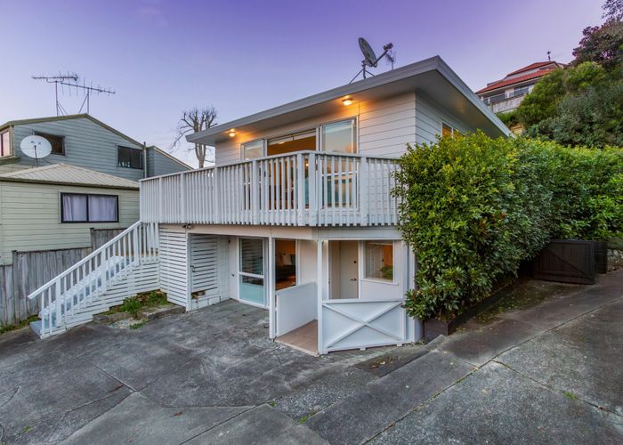  at 16 Winhall Rise, Remuera, Auckland