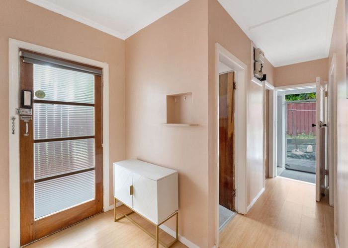  at 28 Richmond Avenue, Karori, Wellington, Wellington