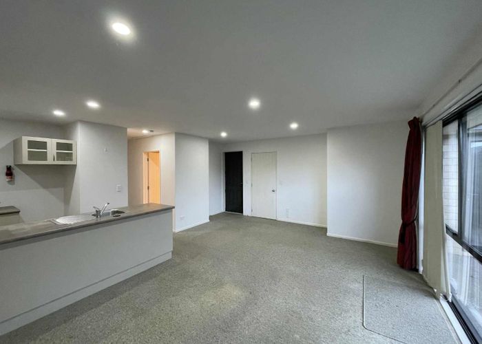  at 4/310 Halswell Road, Halswell, Christchurch City, Canterbury