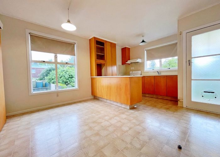  at 22 Panama Road, Mount Wellington, Auckland