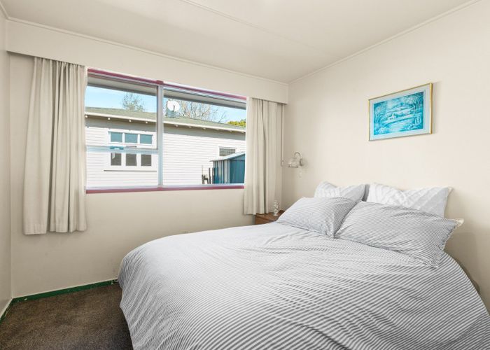  at 2/208 Wolseley Street, Mayfair, Hastings
