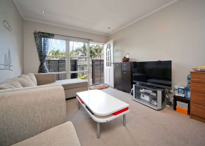  at 5/58 View Road, Mount Eden, Auckland