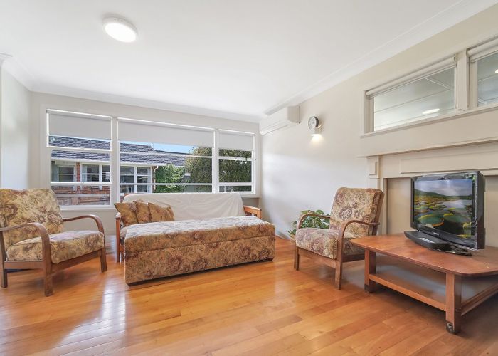  at 6/2 Saltburn Road, Milford, North Shore City, Auckland