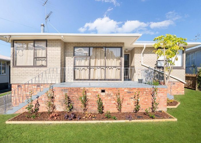  at 7 Cobham Crescent, Kelston, Waitakere City, Auckland