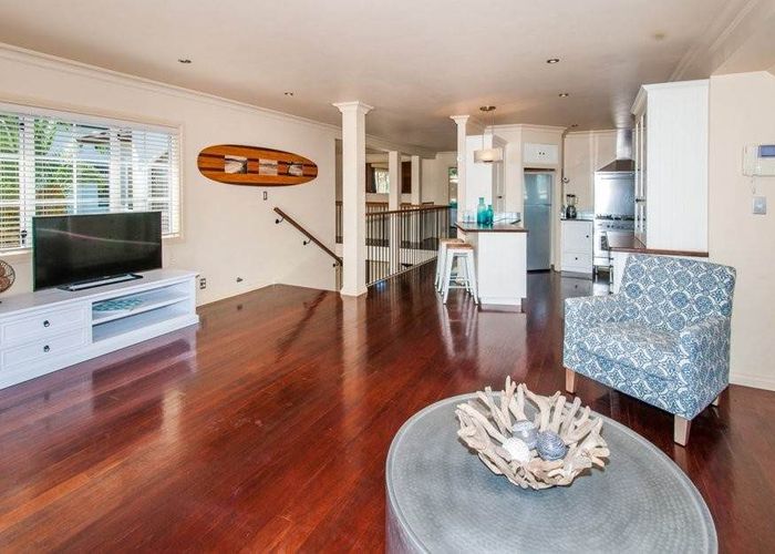  at 7a Cliff Road, Torbay, North Shore City, Auckland