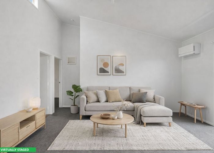  at 2/33 Grassways Avenue, Pakuranga, Manukau City, Auckland