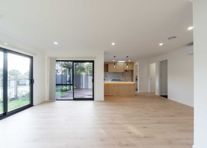  at 1/11 Comries Road, Chartwell, Hamilton