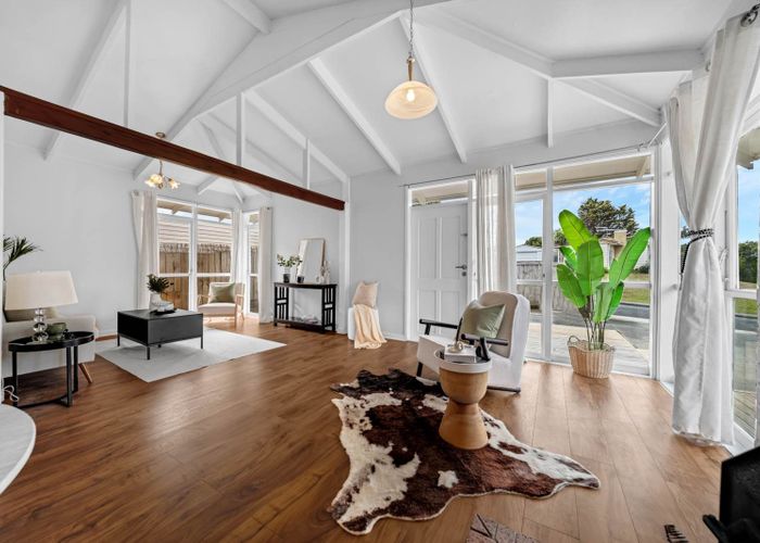  at 33 Andrew Road, Howick, Manukau City, Auckland