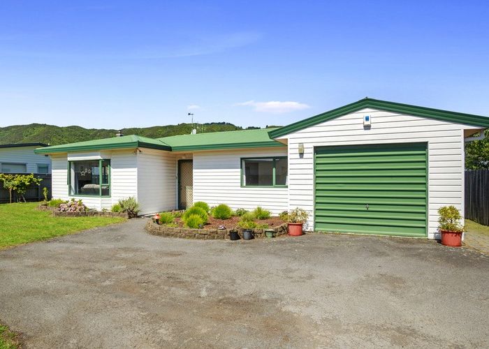  at 3B Dover Road, Wainuiomata, Lower Hutt, Wellington