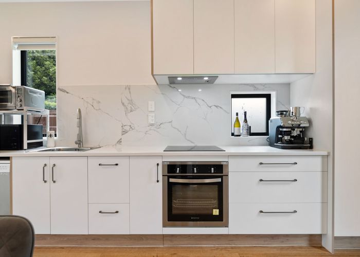  at 7/17 Woodford Avenue, Henderson, Waitakere City, Auckland