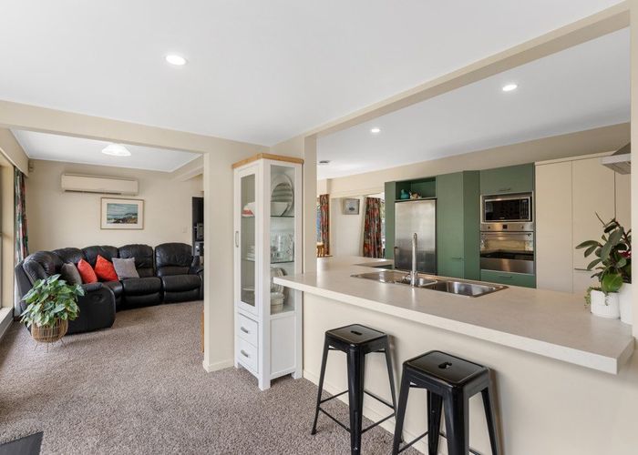 at 15 Woodbank Street, Somerfield, Christchurch City, Canterbury