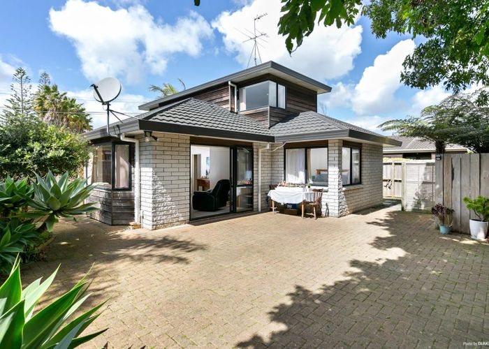 at 1/51 Millen Avenue, Pakuranga, Auckland