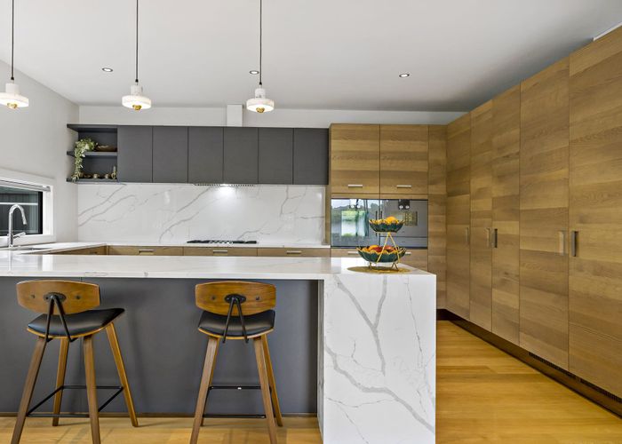  at 39C Clonbern Road, Remuera, Auckland