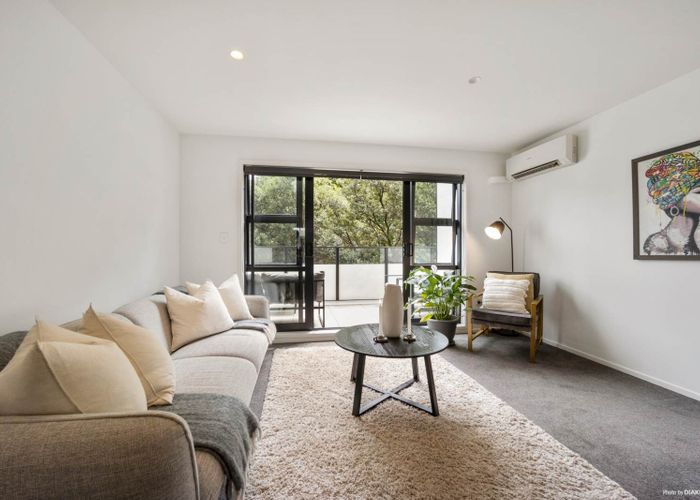  at 11/8 Dock Street, City Centre, Auckland City, Auckland