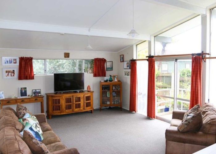  at 6 Weddell Place, Flaxmere, Hastings