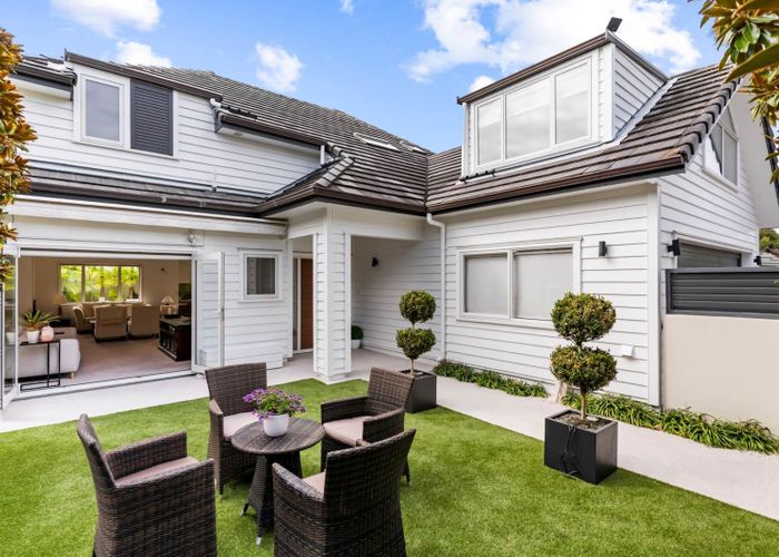  at 10 Nihill Crescent, Mission Bay, Auckland City, Auckland