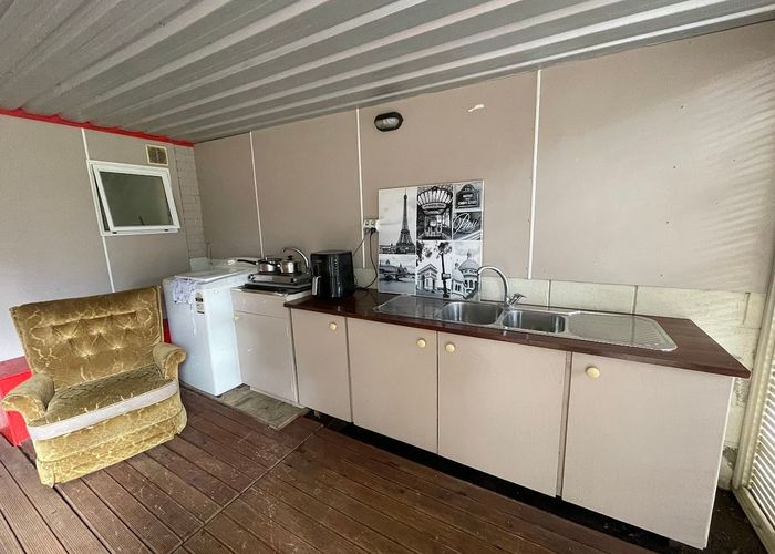  at 28 Rotoiti Avenue, Pakuranga Heights, Manukau City, Auckland